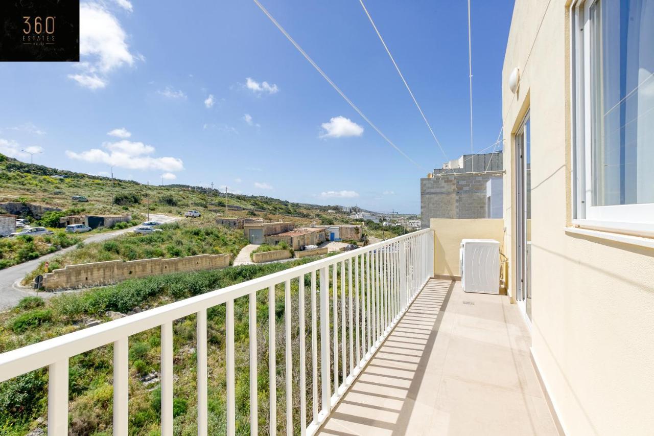 דירות סיינט פול ביי Lux Sea Front Penthouse With Breathtaking Views In St Pauls By 360 Estates מראה חיצוני תמונה