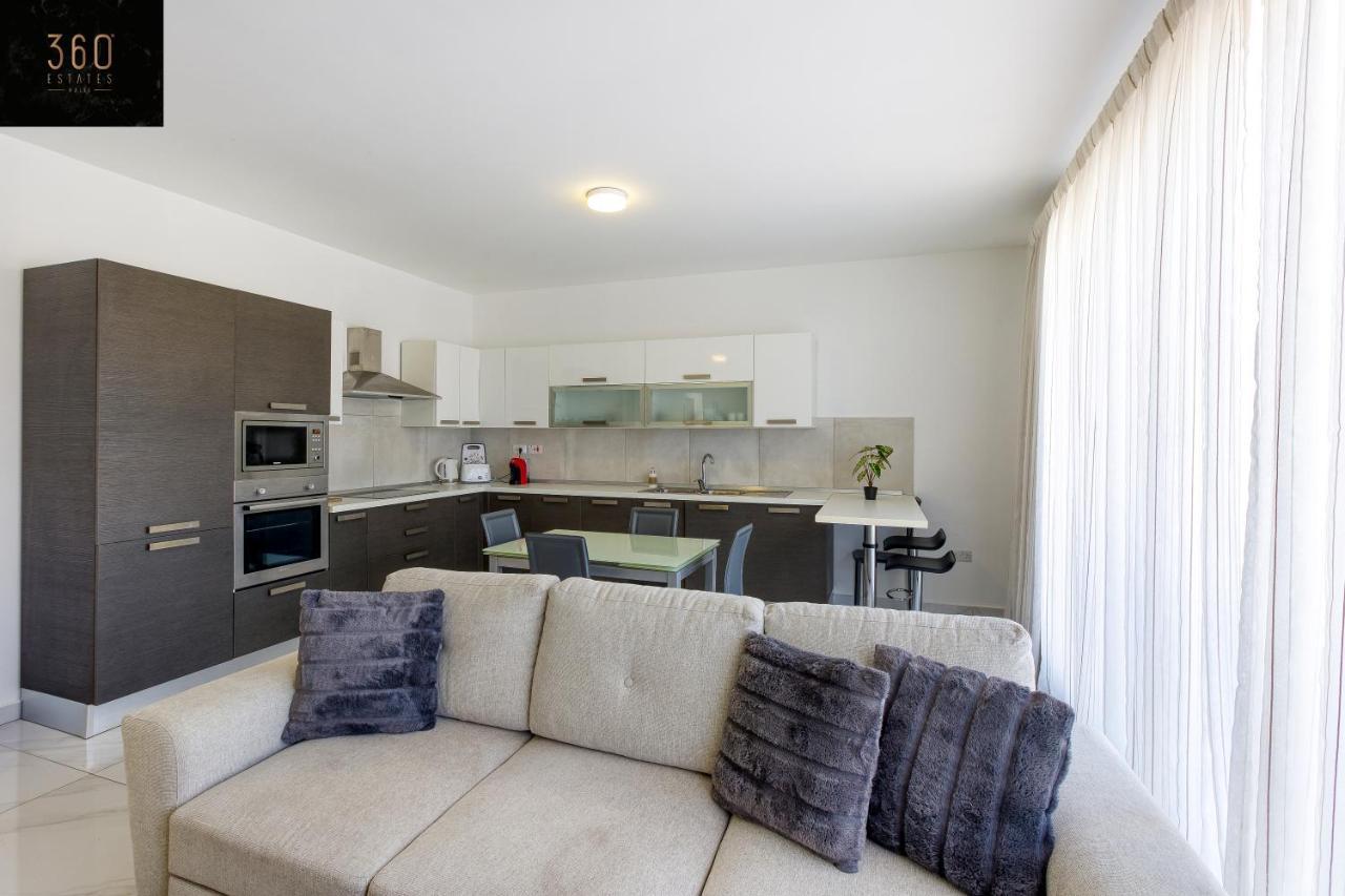 דירות סיינט פול ביי Lux Sea Front Penthouse With Breathtaking Views In St Pauls By 360 Estates מראה חיצוני תמונה
