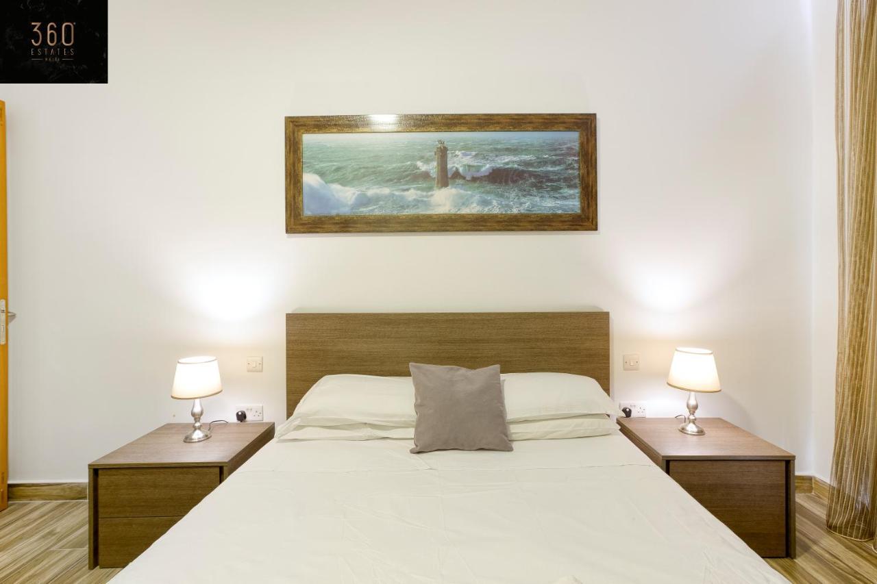 דירות סיינט פול ביי Lux Sea Front Penthouse With Breathtaking Views In St Pauls By 360 Estates מראה חיצוני תמונה