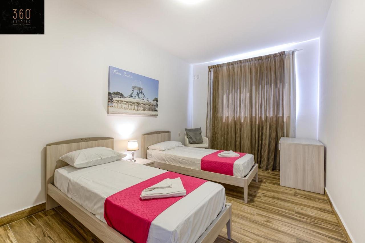 דירות סיינט פול ביי Lux Sea Front Penthouse With Breathtaking Views In St Pauls By 360 Estates מראה חיצוני תמונה