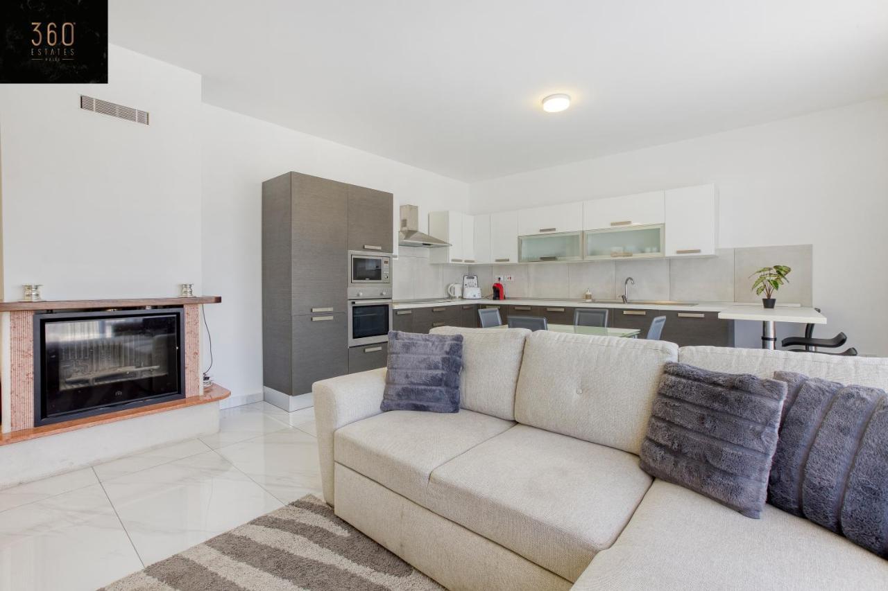 דירות סיינט פול ביי Lux Sea Front Penthouse With Breathtaking Views In St Pauls By 360 Estates מראה חיצוני תמונה